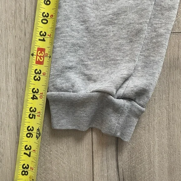 Adidas Boys Fleece Jogger Sweatpants Large Grey Heather Inside Drawcord Pockets - Picture 4 of 8